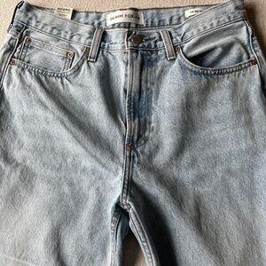 Aritzia- The '90s Iggy Lo-rise Baggy Jean With FRAYED BOTTOMS